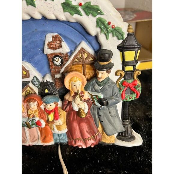 Vintage Ceramic Carolers Church Christmas Village Scene Family Children Decor - Picture 3 of 5